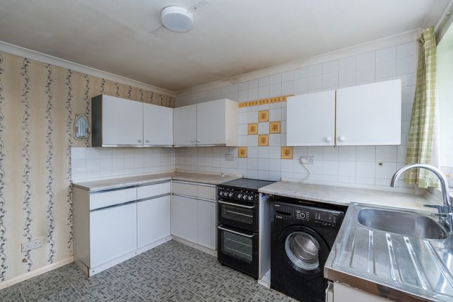 26, Wrights Walk, Bursledon photo 3