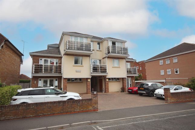 1-bed flat on 5, Isabella House 38A, Whitefield Road, New Milton, £1,100/mo