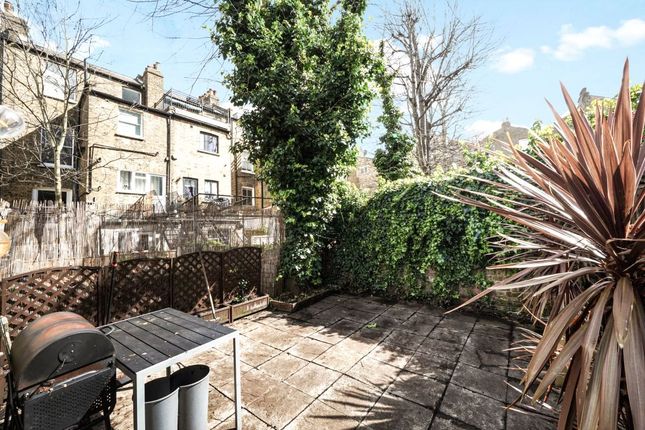 Thumbnail Flat for sale in Bardolph Road, London
