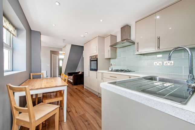 13 Clifton Road, London photo 4