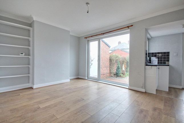 85, Eppleworth Road, Cottingham photo 4
