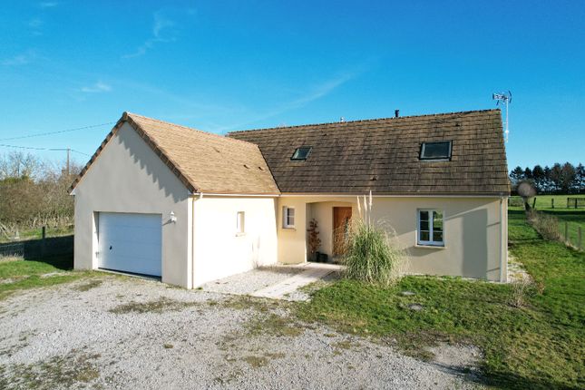 Detached house for sale in Trun, Basse-Normandie, 61160, France