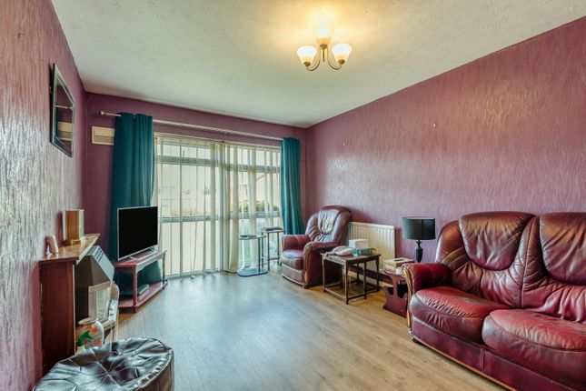 6, Wonastow Close, Monmouth photo 4