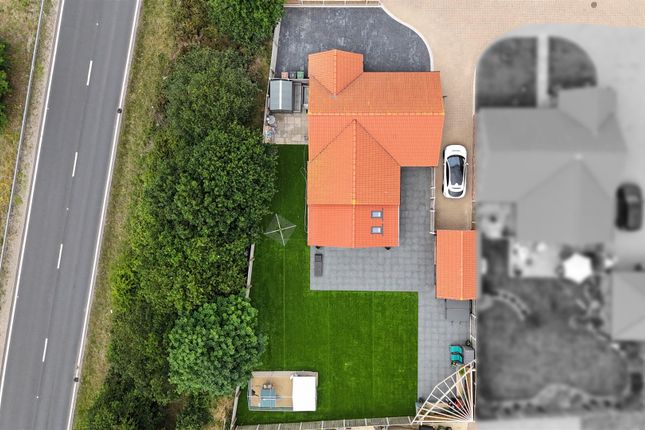 30 Lowestoft Drone