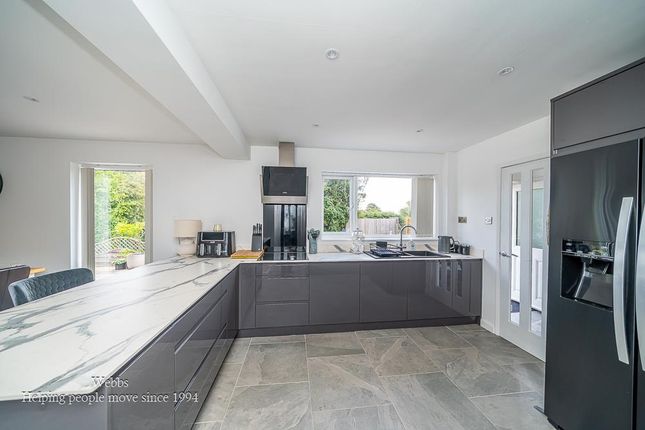 The Bungalow, Bradley Lakes, Rugeley photo 2