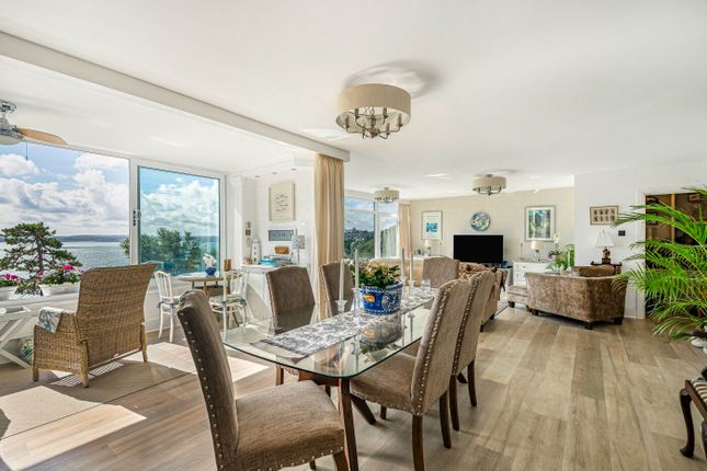 1 Kilmorie, Ilsham Marine Drive, Torquay photo 3