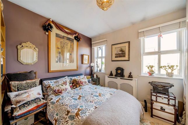 102, Stainton Road, London photo 3