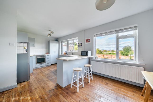 22 Saint Hill Close, Exeter photo 3