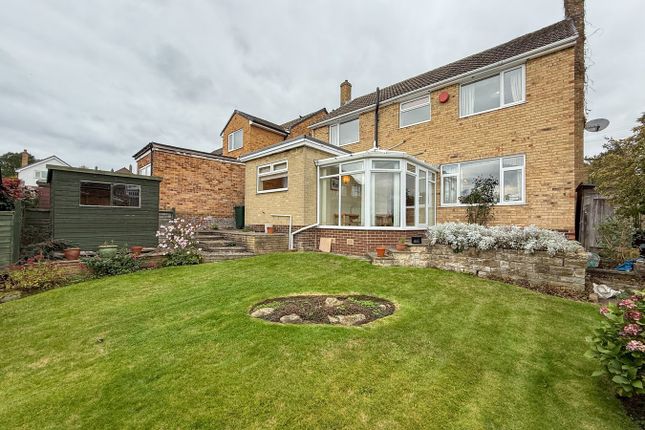 28, Dartmouth Avenue, Huddersfield photo 3