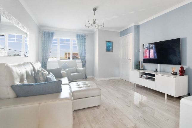 9, Cumnock Drive, Airdrie photo 2