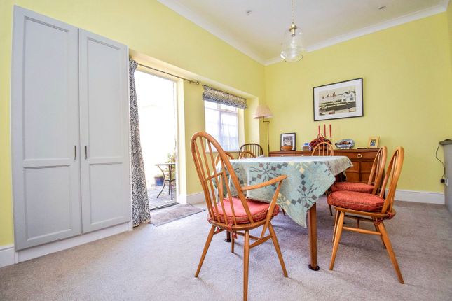 Flat A, Vine Lodge, Holly Bush Lane, Sevenoaks photo 3