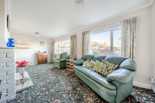 8, Brynwood Drive, Powys photo 2