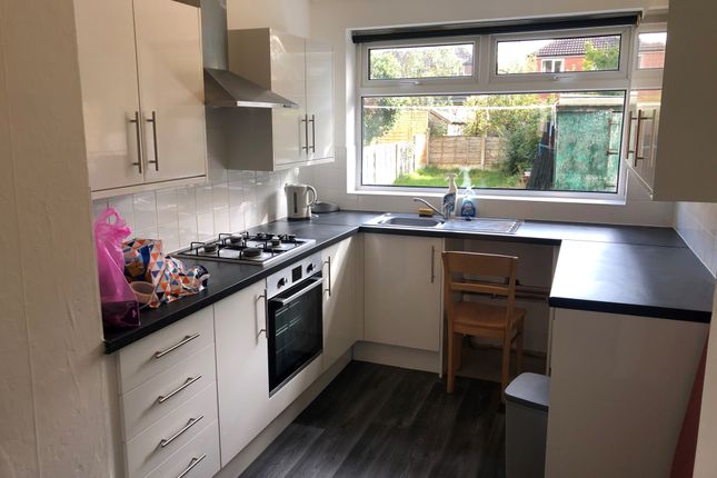 40, Stephens Road, Stephens Road photo 4