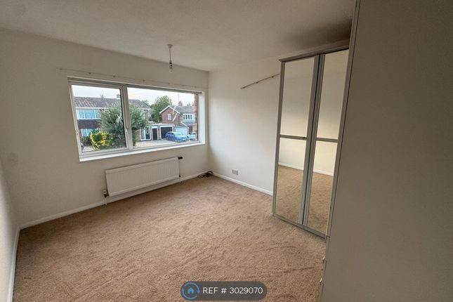 Poplar Drive, Royston photo 4