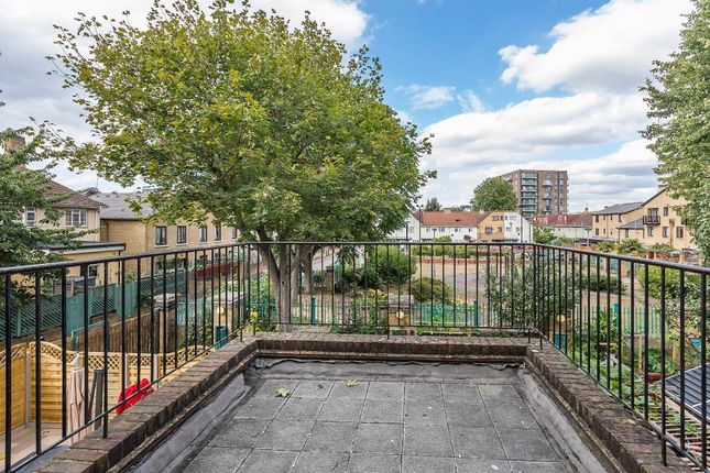 43, Maroon Street, London photo 4