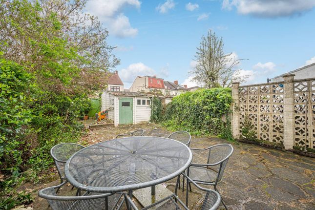 Terraced house for sale in Fairlands Avenue, Thornton Heath