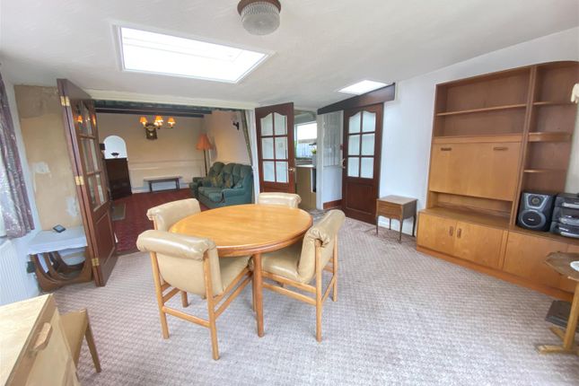 Detached bungalow for sale in Swannington Road, Coalville, Leicestershire
