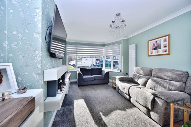 41, Trevor Drive, Kent photo 2