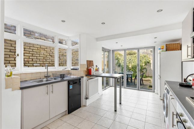 80, Graveney Road, London photo 4