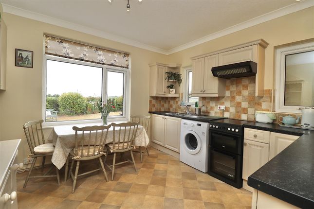4, Holborn Estate, Barmby Moor photo 2