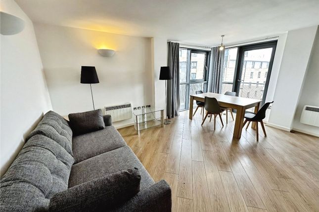 Flat 37, Velocity South, 6, City Walk, West Yorkshire photo 3