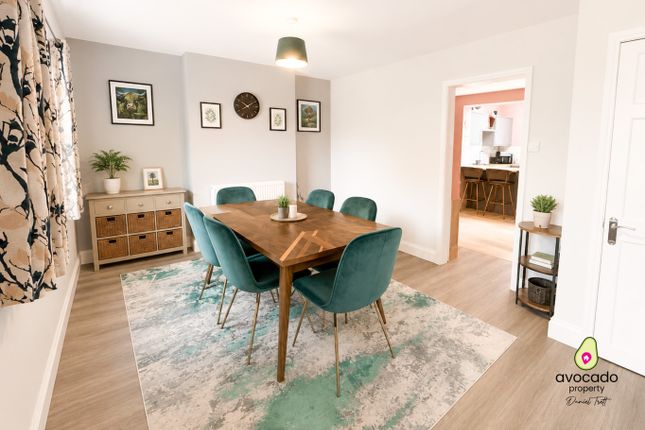 6 Low Road, Hempstead, Norfolk photo 4