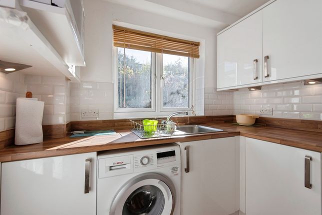 Ascot Road, Royston photo 4