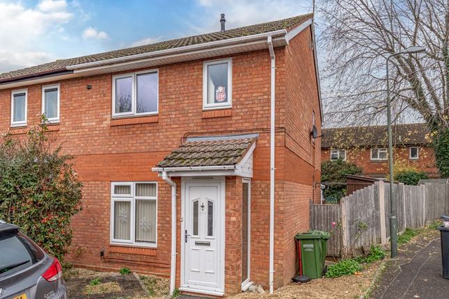 Thumbnail Semi-detached house to rent in Alder Grove, Evesham
