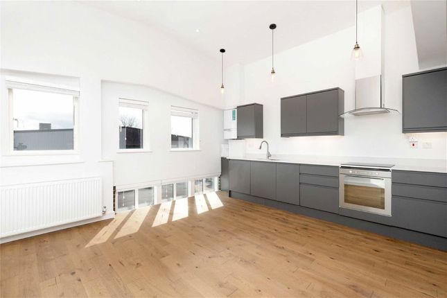 8 Cree Studios, Elm Grove, London photo 2