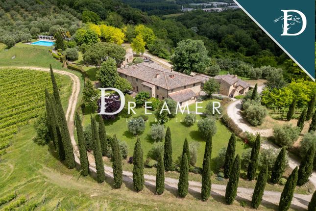 Villa for sale in Via di Borgatello, San Gimignano, Toscana
