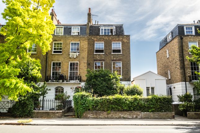 Thumbnail Flat for sale in Barnsbury Road, London