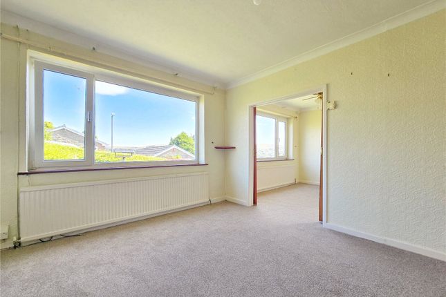 5, Bankside Close, Rossendale photo 3