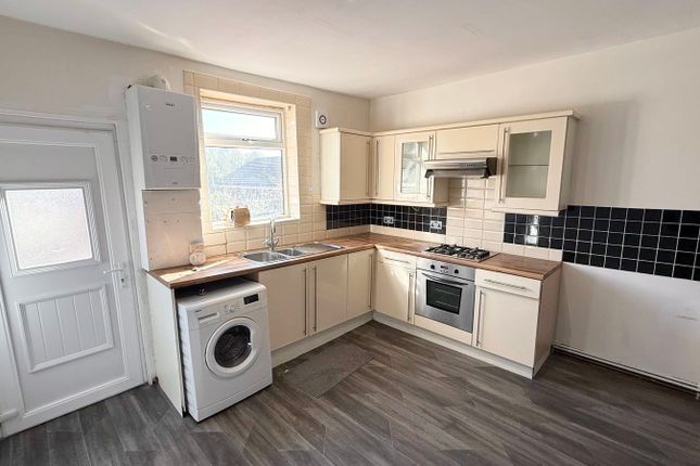 45, Vicar Road, ROTHERHAM photo 4