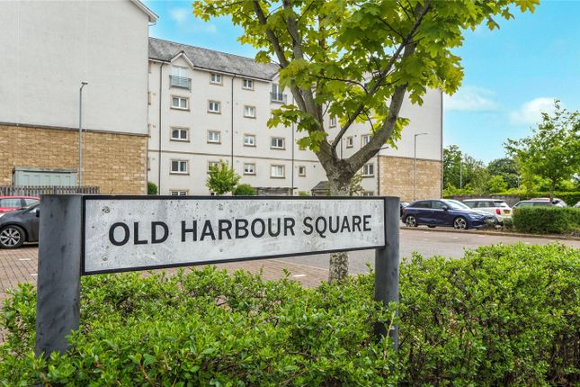 1, Old Harbour Square, Stirlingshire photo 2
