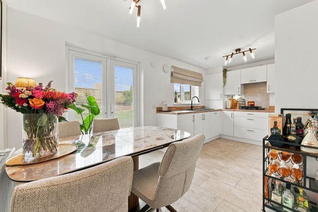 51, Outerwood View, Kilwinning photo 3