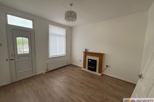 16 Harrington Road, Derby photo 3