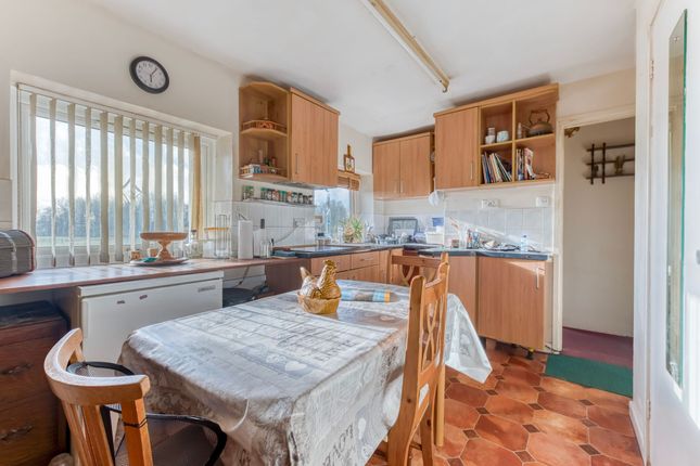 Flat 2, 19 Magdalen Street, Eye photo 3