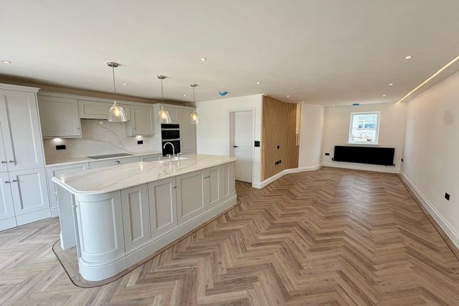 84, Beechwood Avenue, Chatham photo 2