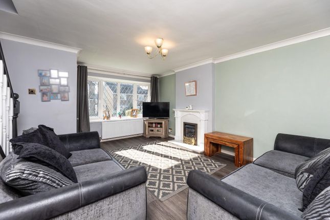 33, Broadmead, Castleford photo 3