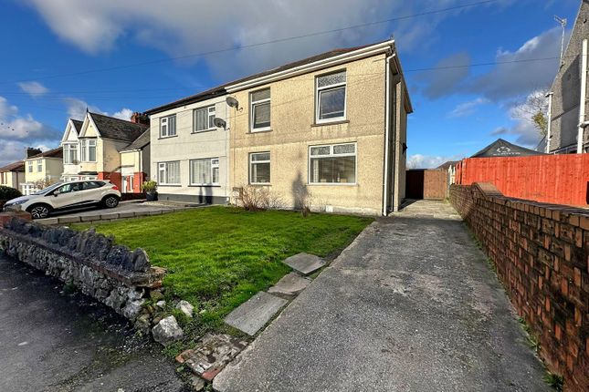 End terrace house for sale in Cimla Road, Neath, Neath Port Talbot.