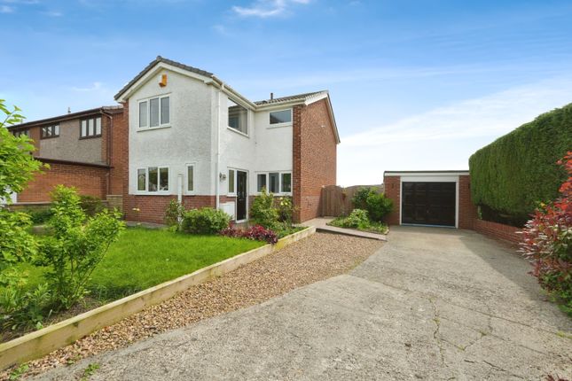Thumbnail Detached house for sale in Lindale Grove, Wakefield