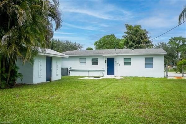Property for sale in 658 Palm Lake Dr, Naples, Florida, United States Of America