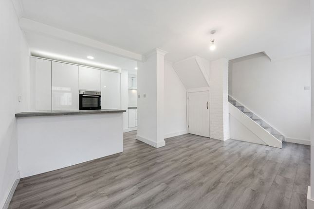 14 Smithy Lane, Widnes photo 3