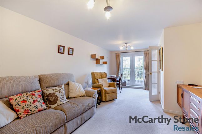 21 Brooklands Court, Tamworth Road, Nottingham photo 2