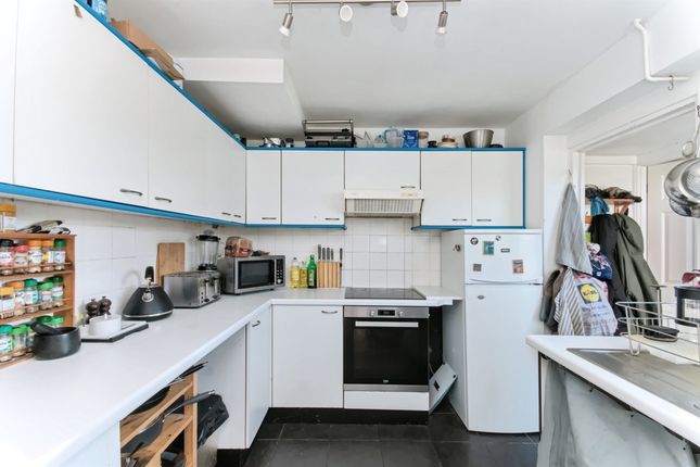 20, Faygate Close, Bexhill-On-Sea photo 3