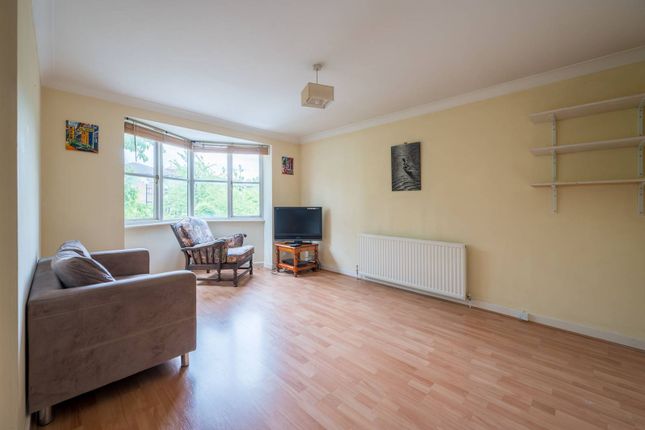 Halley Gardens, Blackheath photo 2