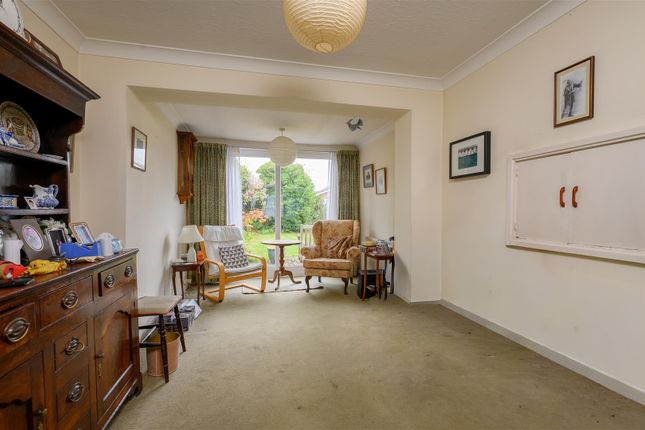 Pear Tree Avenue, York photo 3