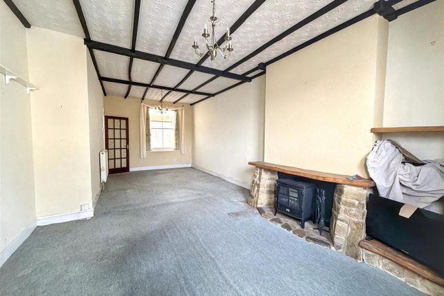 64, Fore Street, Seaton photo 3