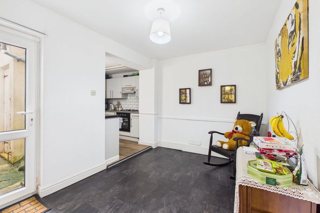 Chatley House, 29, Berkeley Vale, Falmouth photo 3