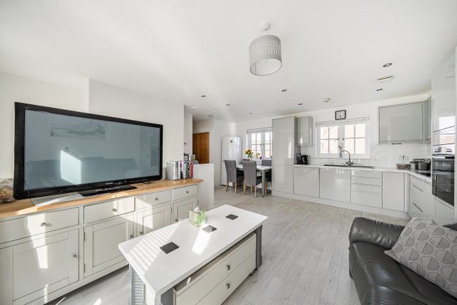 36, The Boulevard, West Sussex photo 3